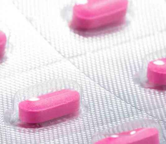 Benadryl Overdose in Dogs: Symptoms and Treatment Guide benadryl-overdose-in-dogs-symptoms-and-treatment-guide